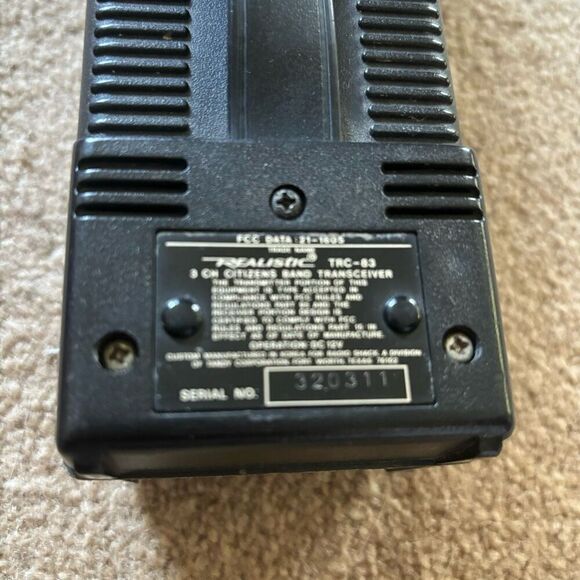 Realistic TRC-83 Citizens Band Transceiver 1 Watt 3 Channel - Picture 6 of 10